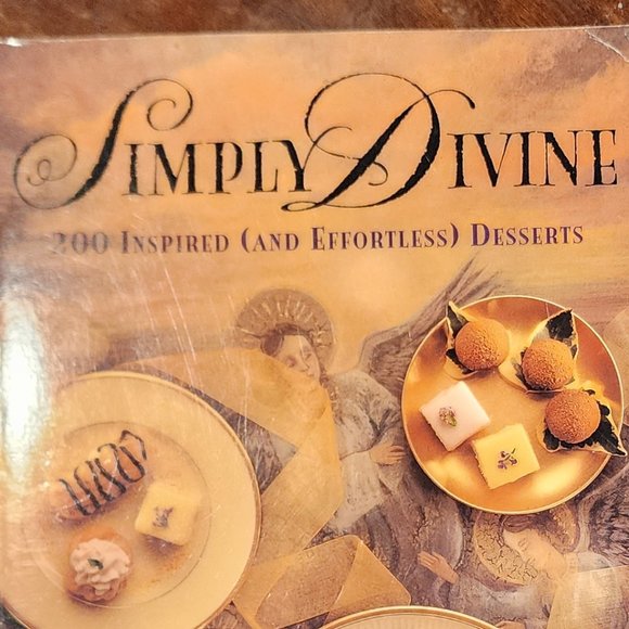 Simply Divine 200 Inspired And Efforless Desserts By Rita M. Harris - Picture 3 of 7